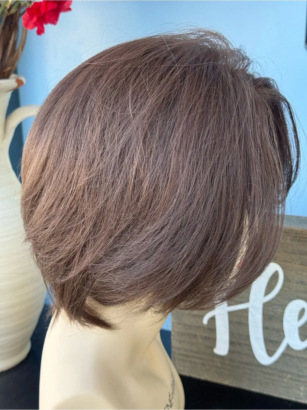 Human hair topper, medium brown color, bob style